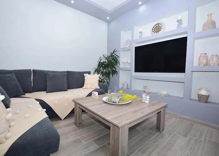 Blue North Luxury Λιμένας